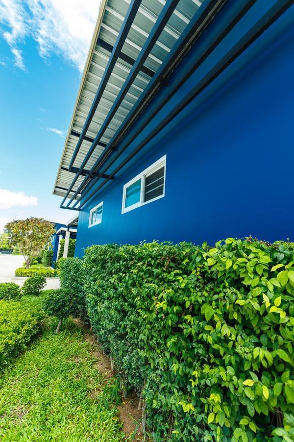 Motel P House Kanchanaburi Exterior foto
